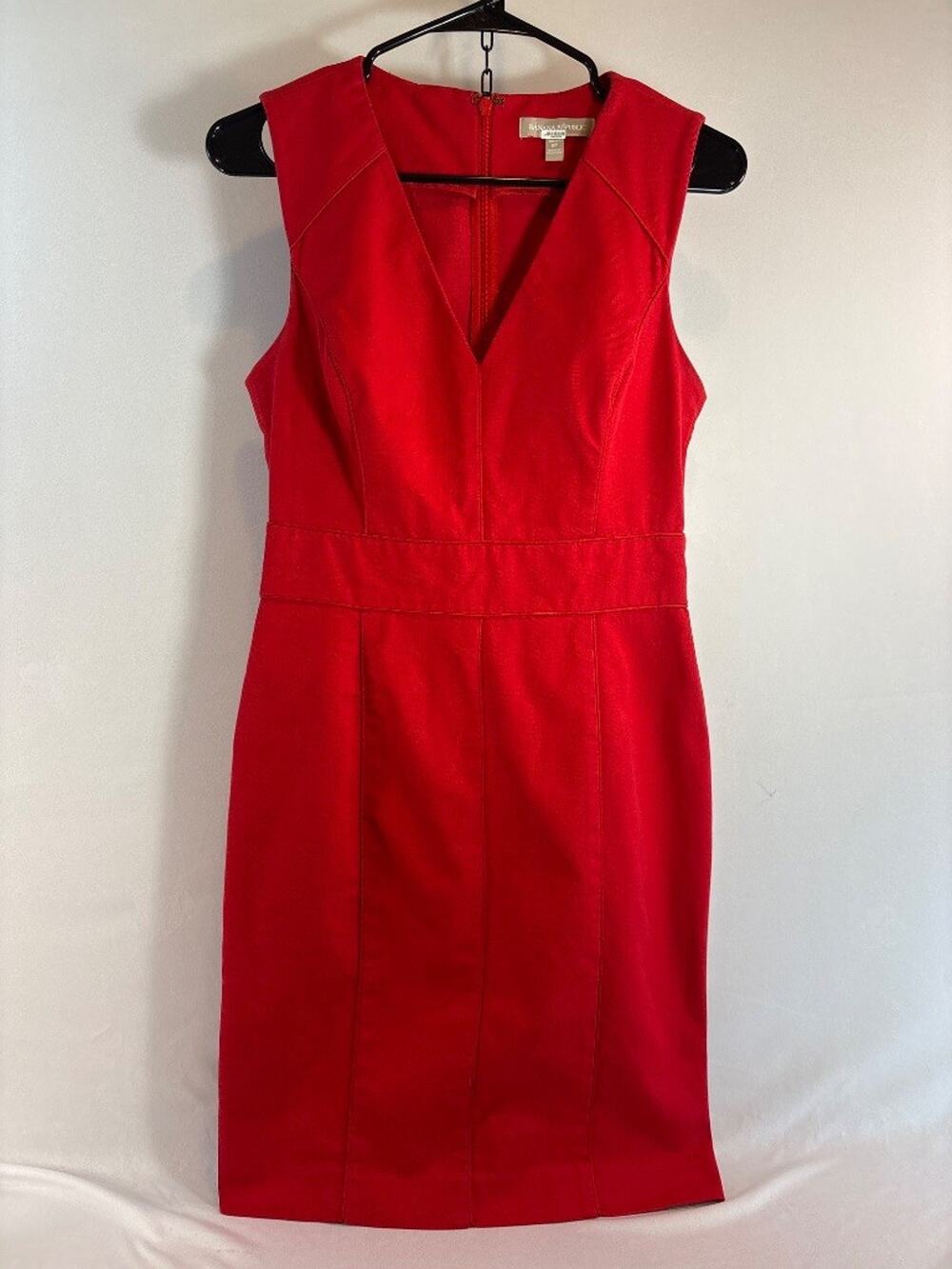 Banana Republic Petite Red V-Neck Sleeveless Sheath Dress Size 8P Classic